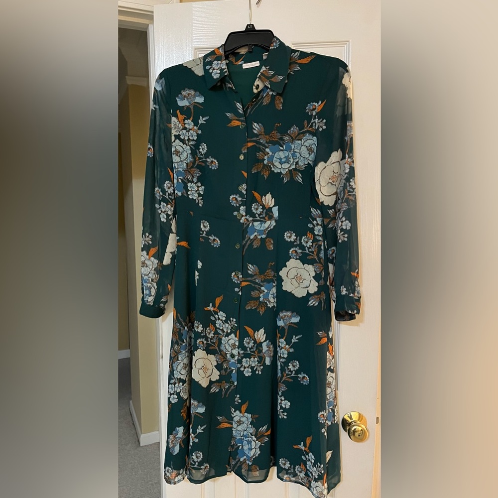 Beautiful Floral Dress for any occasion!